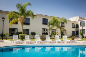Отель Fiesta Inn Monterrey la Fe  Монтерей